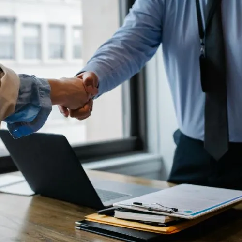 Brisbane commercial buyers agent sealing negotiations